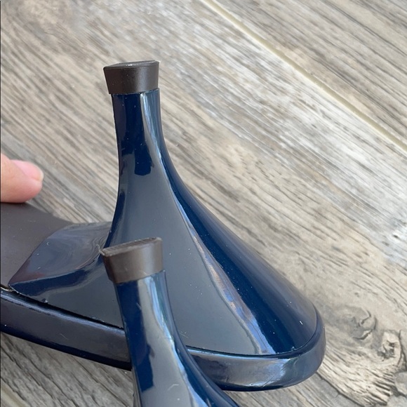 Etienne Aigner sandals - Picture 7 of 7